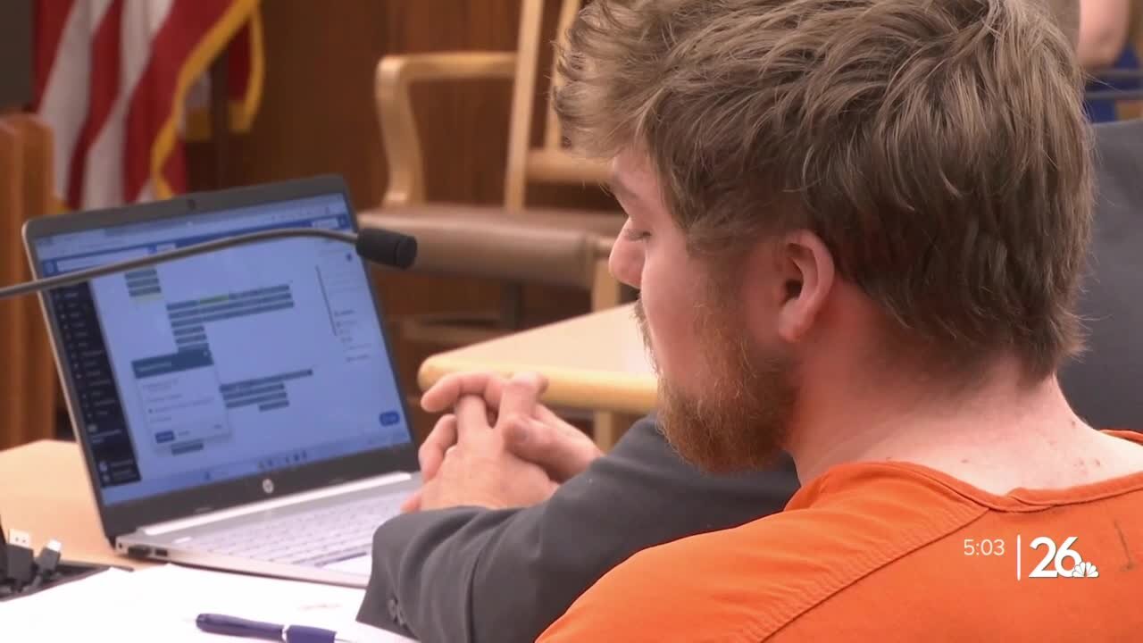 Man who allegedly crashed into Verizon store loses attempt to lower bond