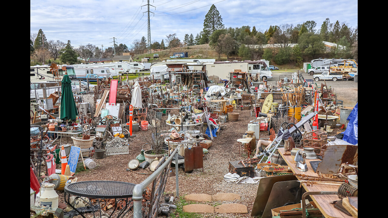 Mud Springs Trading Post - Junk Yard Adventures