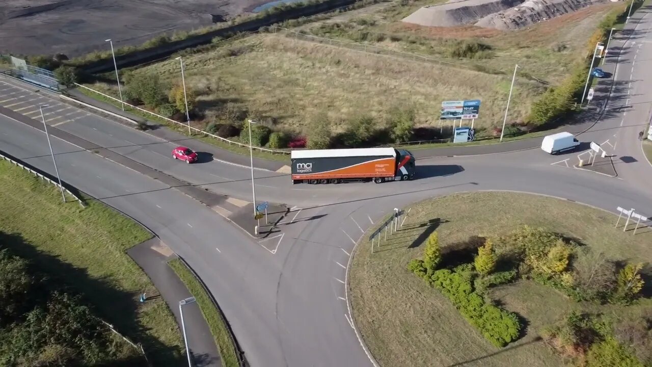 Nice Low Ride Volvo Of MCL Logistics - Welsh Drones Productions