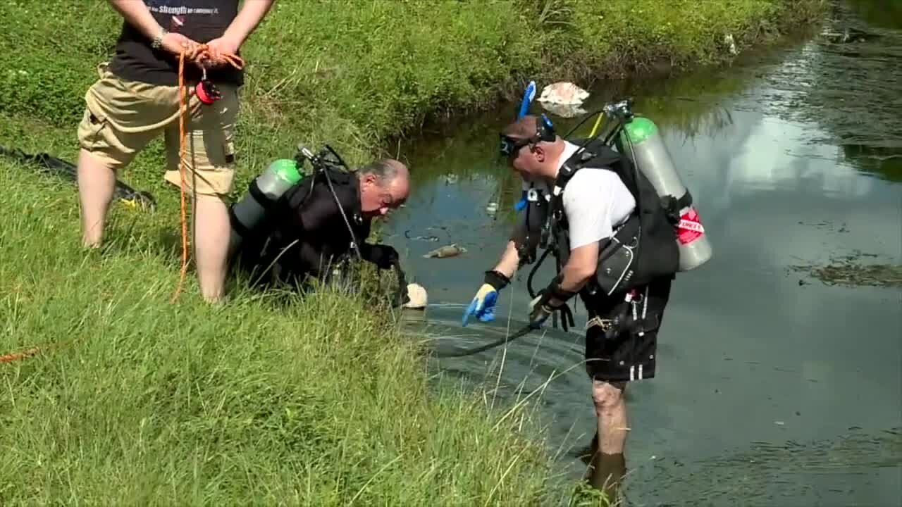 Friends recruit divers to solve 43-year cold case in West Palm Beach