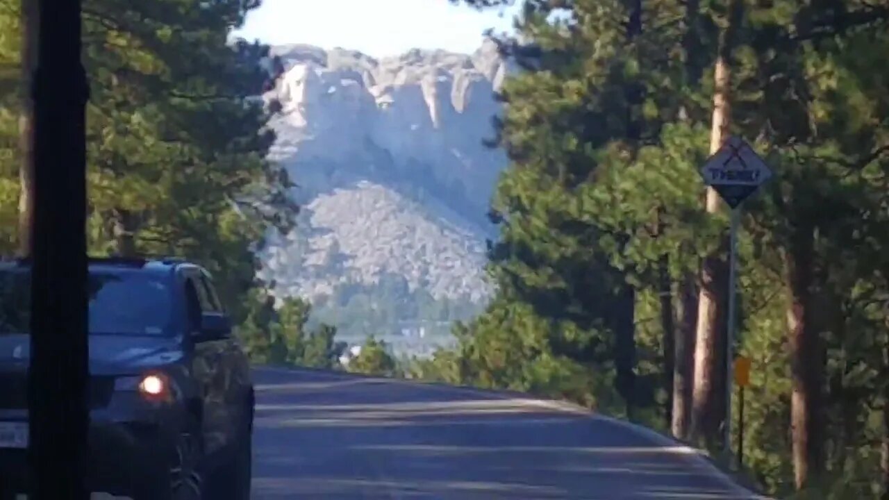 View of Mt. Rushmore from Scovel Johnson Tunnel on Iron Mountain Road