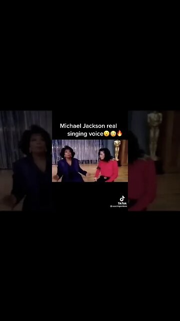 Michael Jackson sings for Oprah. (Raw)