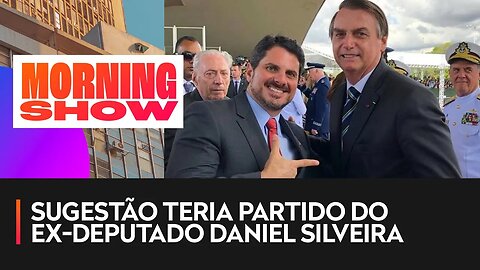 Marcos do Val diz que Bolsonaro tentou coagi-lo a contestar resultado das eleições