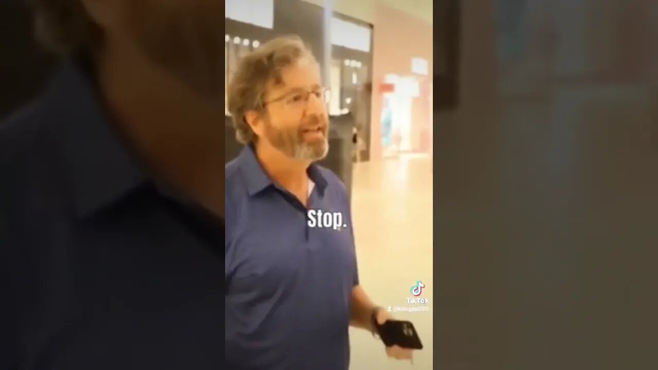 Things People Do For Attention: Dude Cuts A Random Man’s Headphones At A Mall & Things Went Left!