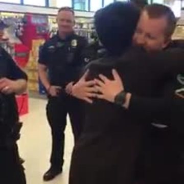 Glendale police officers donate $1,000 to victim