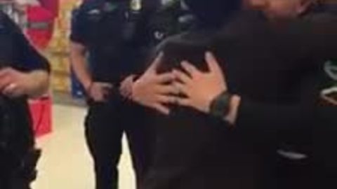 Glendale police officers donate $1,000 to victim