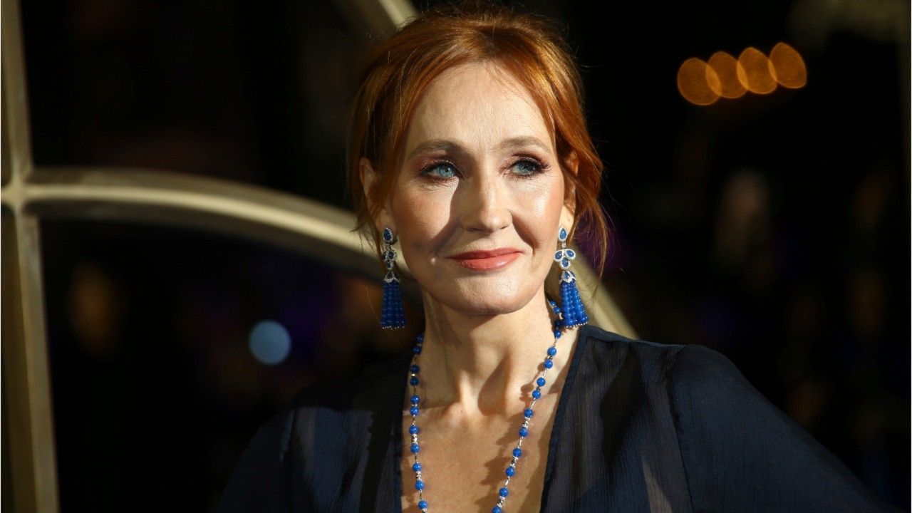 Fans Are Trolling J.K. Rowling After Latest Revelation About Dumbledore's Sex Life