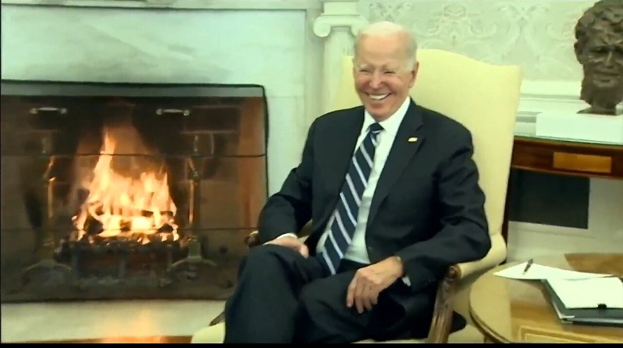 Biden Smirks As He Ignores Questions On Classified Docs