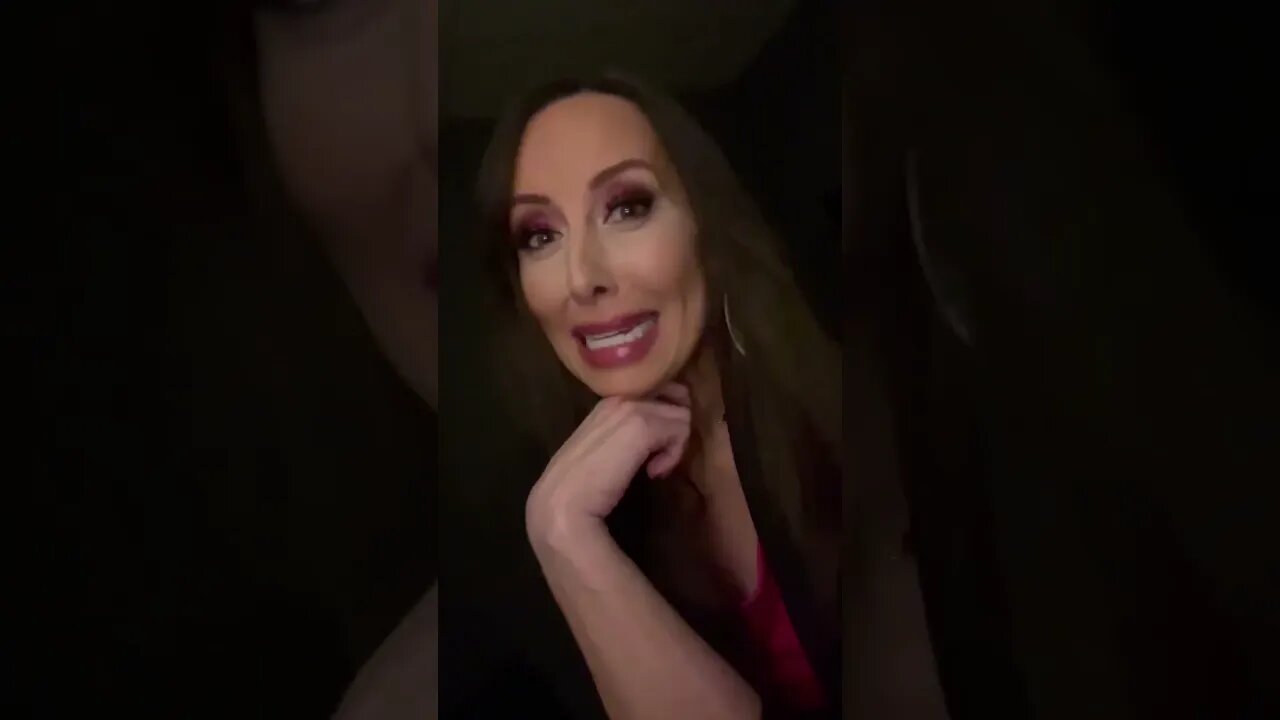 Dylan Mulvaney: "I'm So Hot I Could Steal Your Husband"