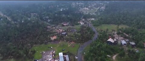 At least 7 killed after possible tornadoes