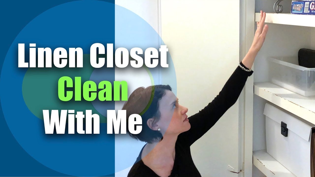 Linen Cupboard Clean with Me / Minimalist Cupboard Declutter