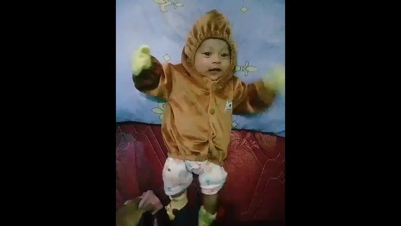 Baby Yumna Usia 1,5 Bulan, Ko kaya toke yah😂😂 #shorts #shortsvideo #baby #babycute
