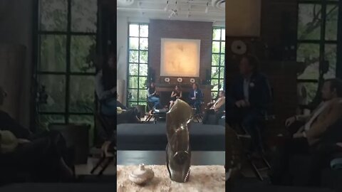 Velasquez, Barnes, Iscol 2021.