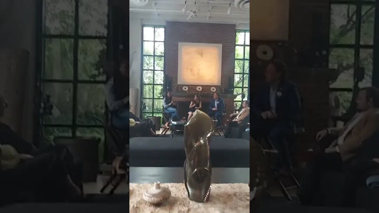 Velasquez, Barnes, Iscol 2021.