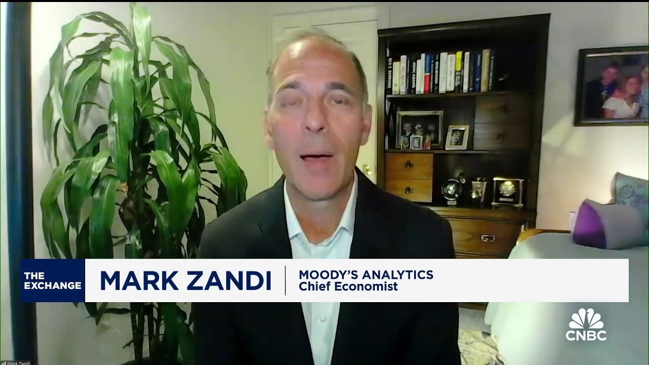 Fed will cut rates by a quarter percentage point at September meeting: Moody's Mark Zandi