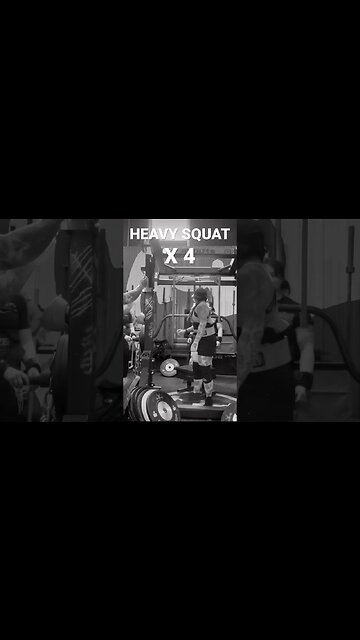 HEAVY SQUATS X 4 | #elitefts #squat ✅