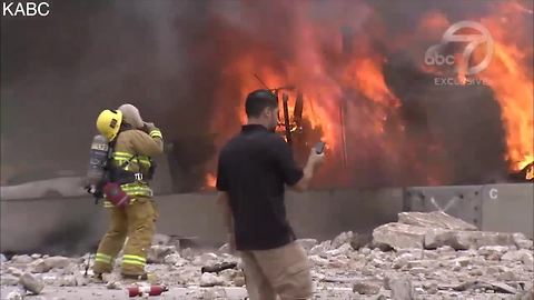 Dramatic rescue on LA freeway