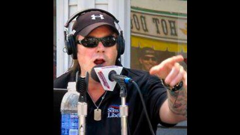 Bradlee Dean LIVE