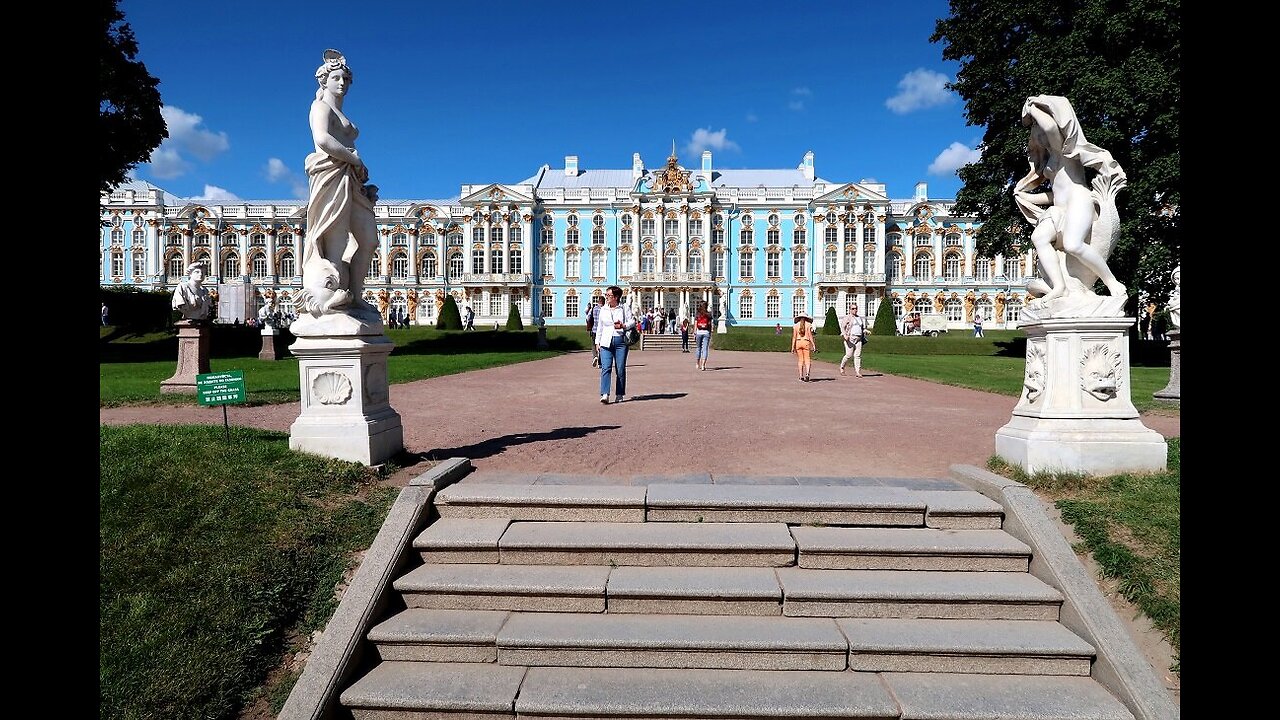 Tsarskoye Selo (Pushkin) - A walk through Catherine Park, the first days of summer