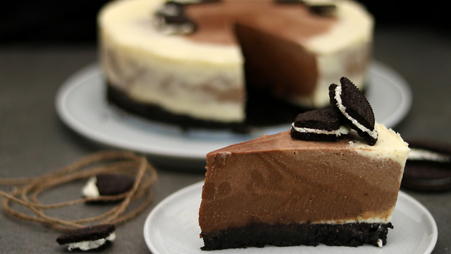 No-bake triple chocolate mousse cheesecake recipe