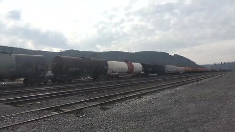 3 Lead and a DPU for this heavy train.