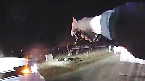 Cops Shoot Suspect Armed With a Pistol and a Shotgun in Tulsa, Oklahoma