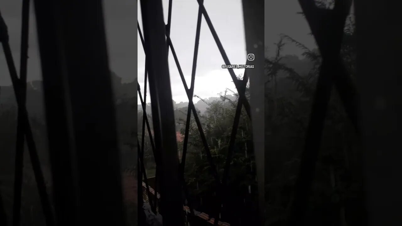 Veio na chuva