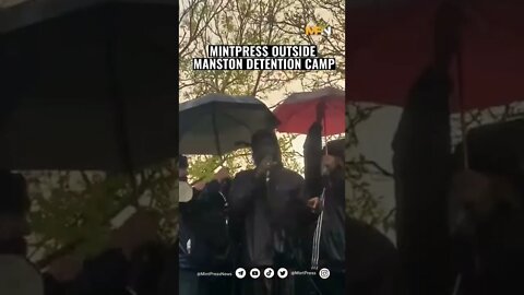 Hundreds In England Protest Detention Camp