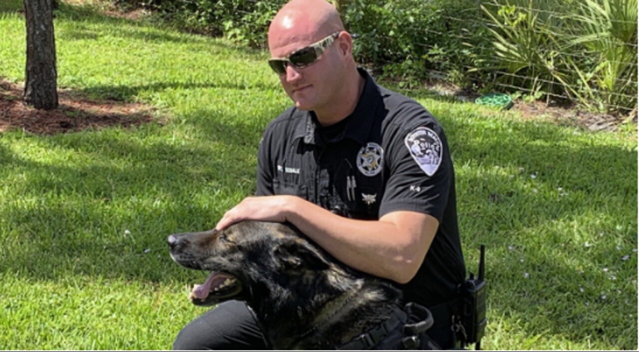 Boynton Beach police officer saves choking woman at Golden Corral