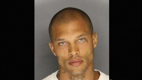 'Sexy and dreamy' mugshot goes viral