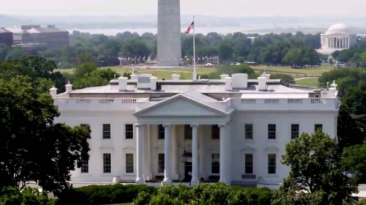 Stealing the Republic