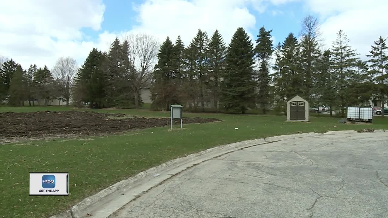 Community garden plots available