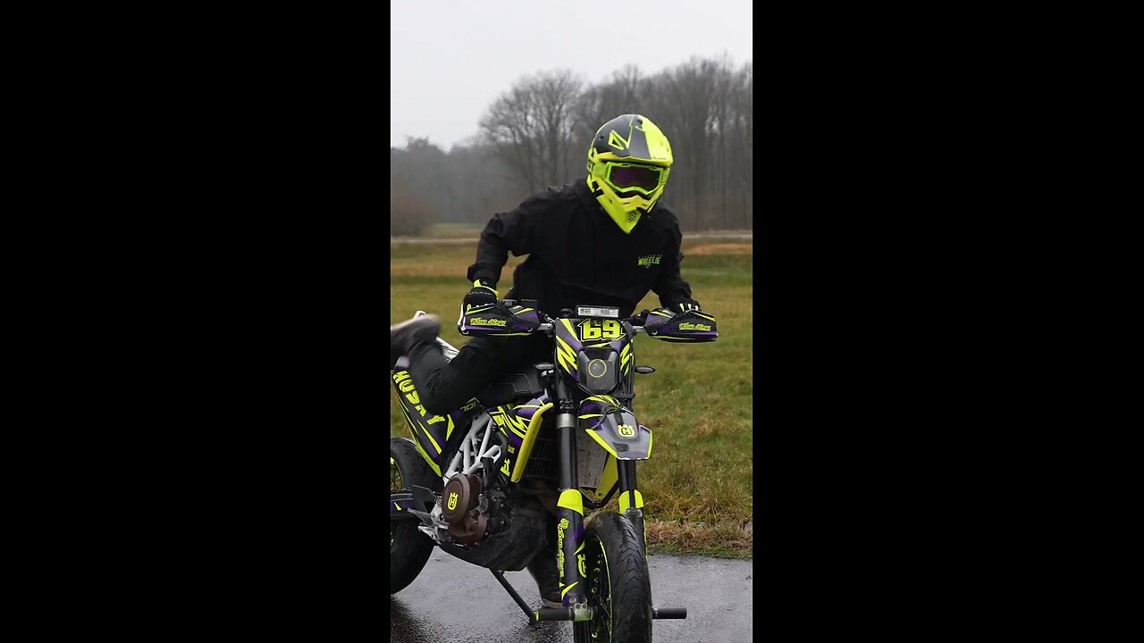 Supermoto