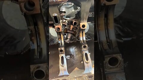 #mechanic #automobile #mechaniclife #car #carmaintenance #carmechanic #engine #automechanic #diesel