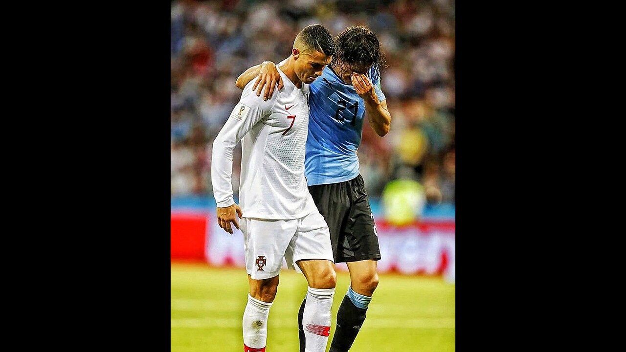 When Footballers Show Respect 🙏