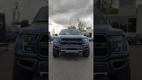 This 2019 F150 Raptor is my color. Someone come buy it so I can stop dreaming about it! 😭