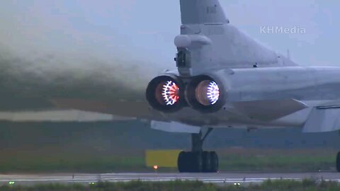 A beautiful video of a Russian bomber Tupolev Tu-22M3 "Bakcfire" RF-34050 as it prepares to take off
