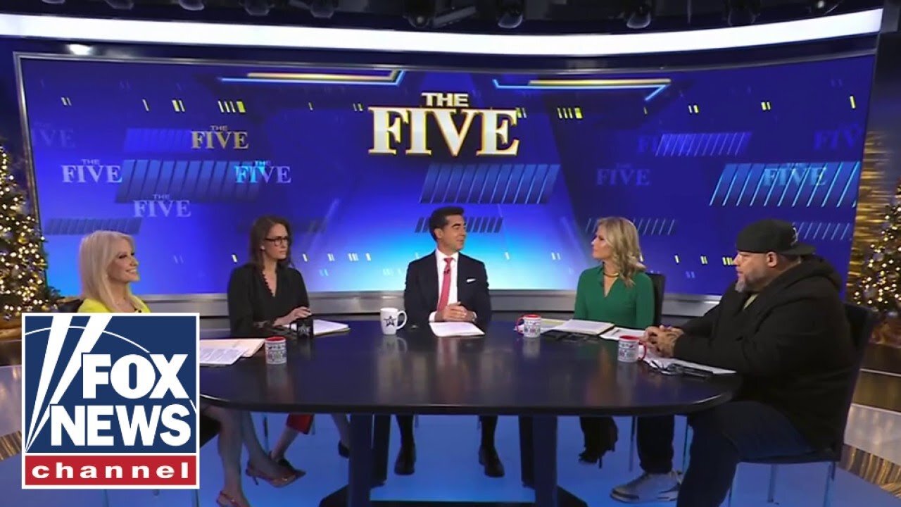 'The Five': Biden launches a border wall fire sale