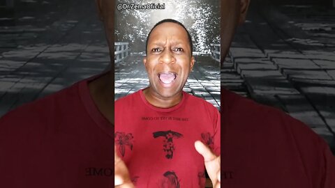 Professor de escola estadual na Bahia subornou alunos para ver beijo gay em sala de aula.