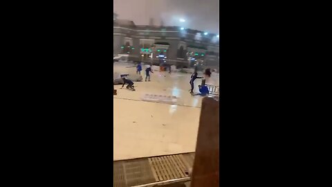 Heavy hurricanes and heavy rains continue in Mecca 🕋