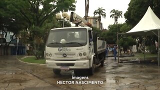 Últimos detalhes para o natal iluminado em Governador Valadares