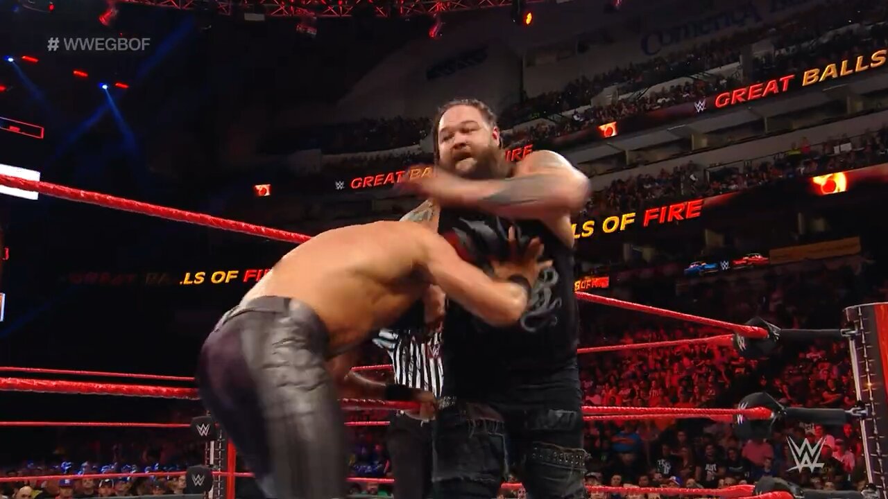 Bray Wyatt vs. Seth Rollins full match