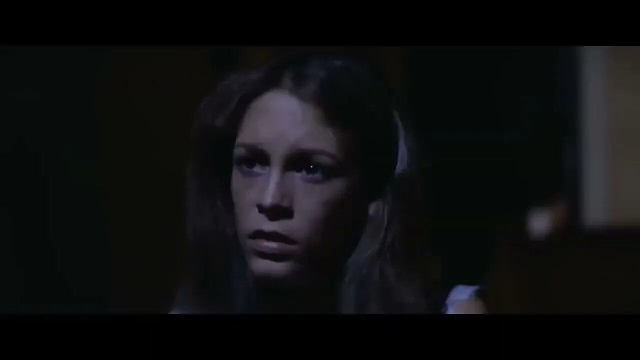 Halloween ends official trailer Jamie lee Curtis 2022