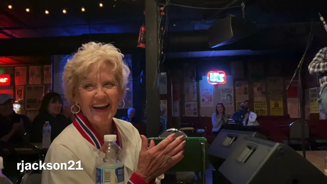 Carl Jackson, Larry Cordle, "Yardbird." Ms. Peggy Celebrating 85th Birthday With Her Favorite Song!