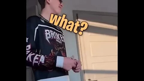 Guy learns that girls have 3 holes