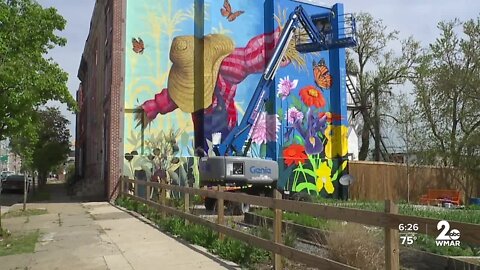 Muralist partners with neighborhood for new designs