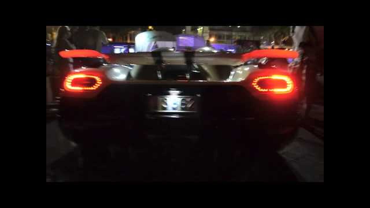 Koenigsegg Agera R SOUND, Start-Ups, Loud Revs and MASSIVE acceleration!