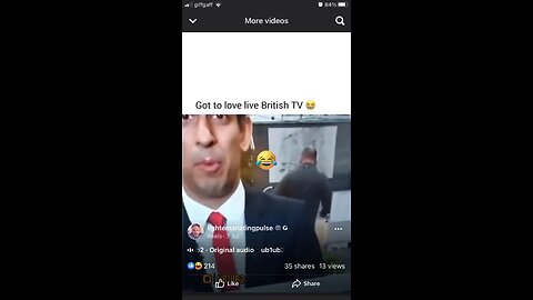 Rishi Sunak : british tv : look at the guy at the background 🤣🇬🇧