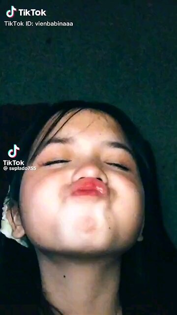 Radiant Beauty: Capturing the Essence of a Cute Filipina Face