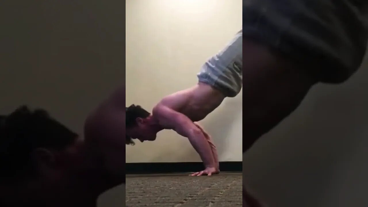 INSANE CALISTHENICS EXERCISE 💪🏽